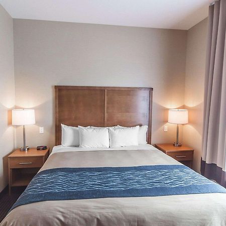 Comfort Inn & Suites Bonnyville Екстериор снимка