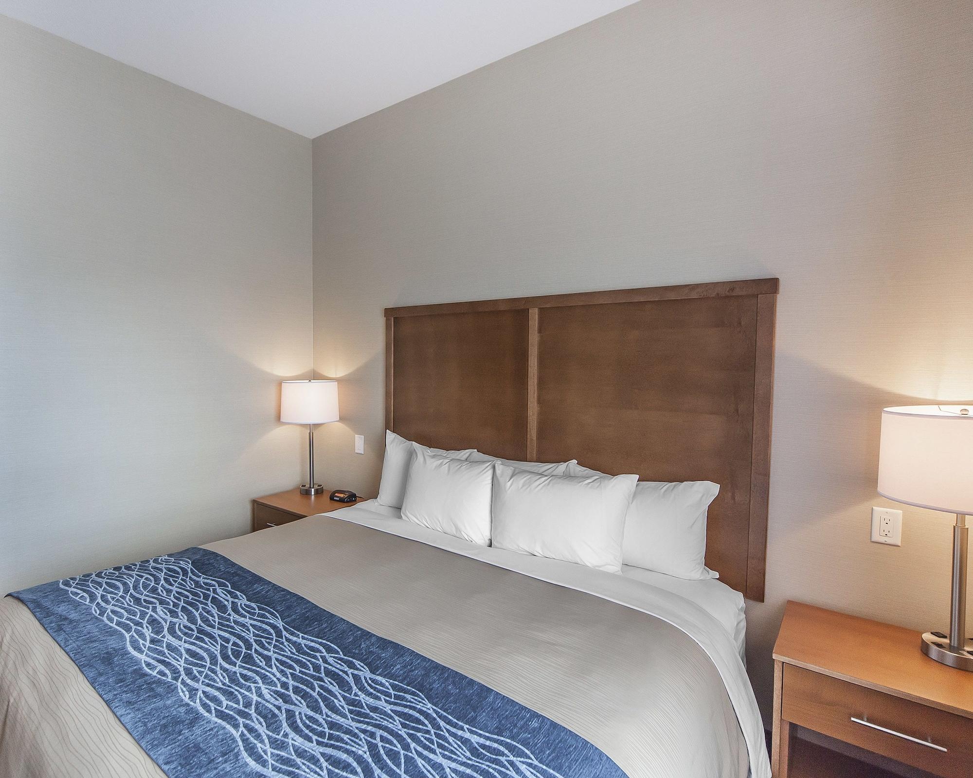 Comfort Inn & Suites Bonnyville Екстериор снимка