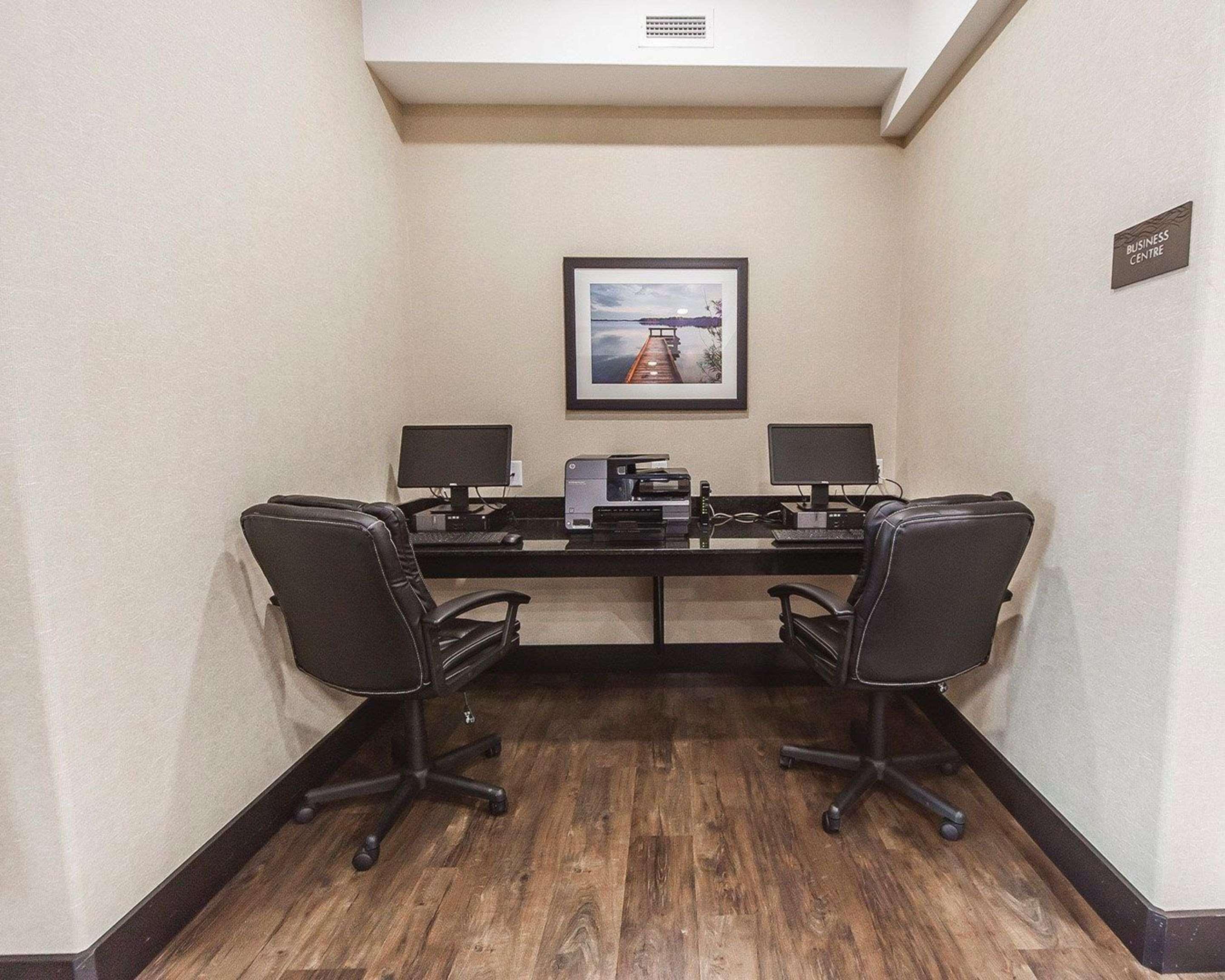 Comfort Inn & Suites Bonnyville Екстериор снимка