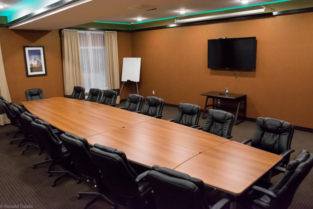 Comfort Inn & Suites Bonnyville Екстериор снимка