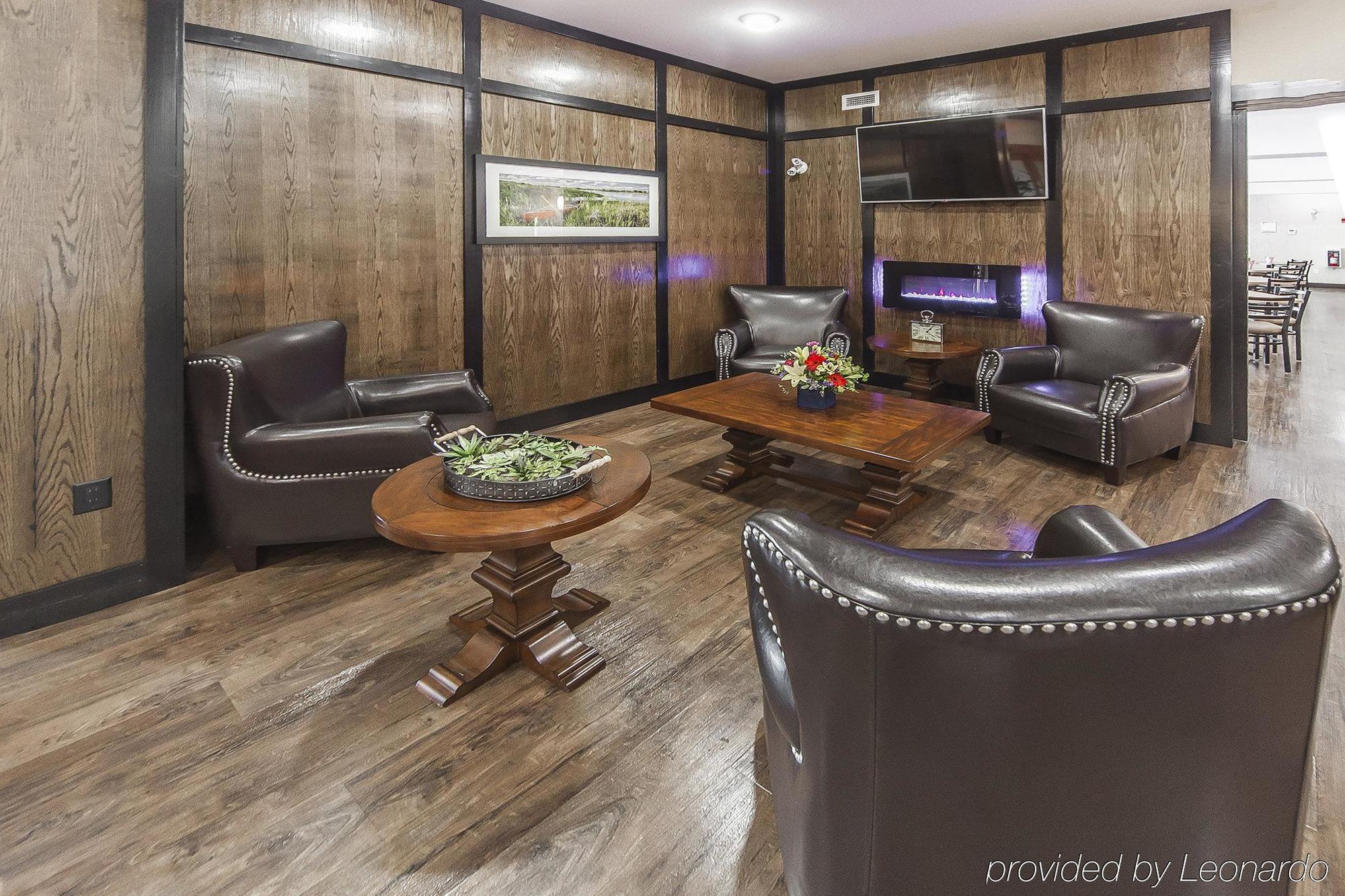 Comfort Inn & Suites Bonnyville Екстериор снимка